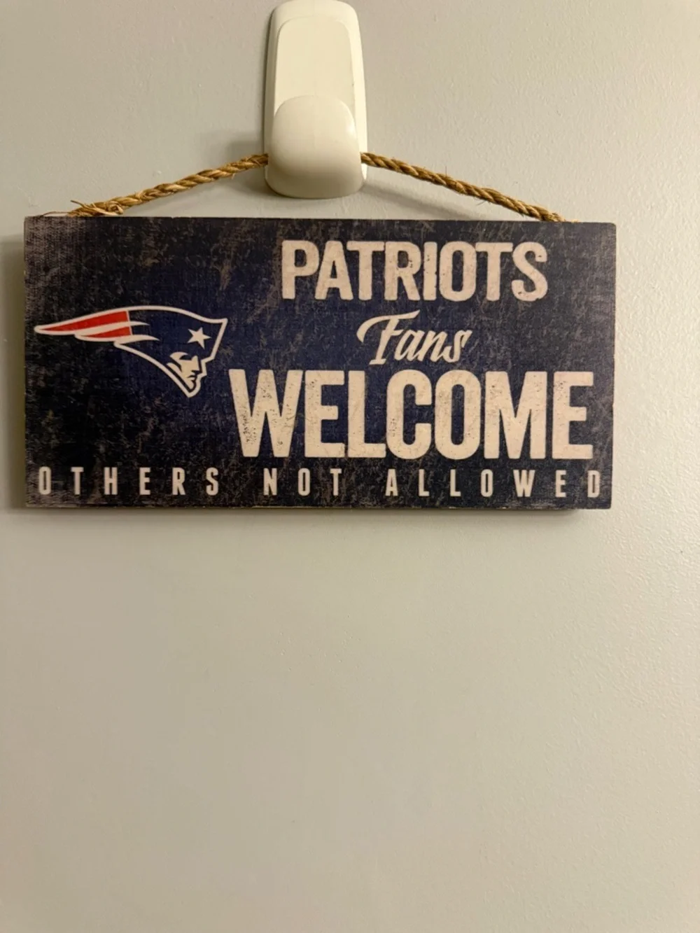 New England Patriots Fans Welcome Wooden Wall Sign NFL Decor Man Cave